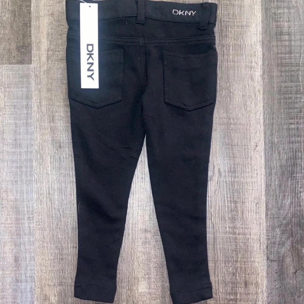 New Baby & Toddler Girls Size 2T DKNY Black Stretch Jeggings Leggings